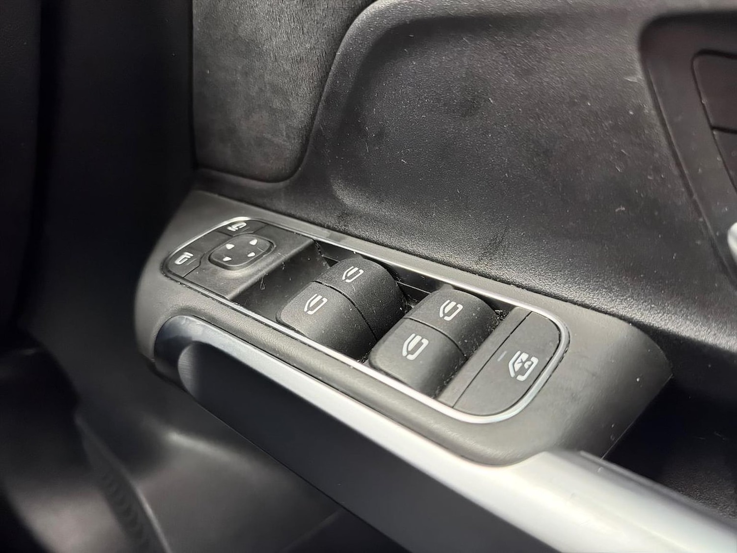 Used Mercedes-Benz GLB 2022 for sale - 76504937: Photo 20