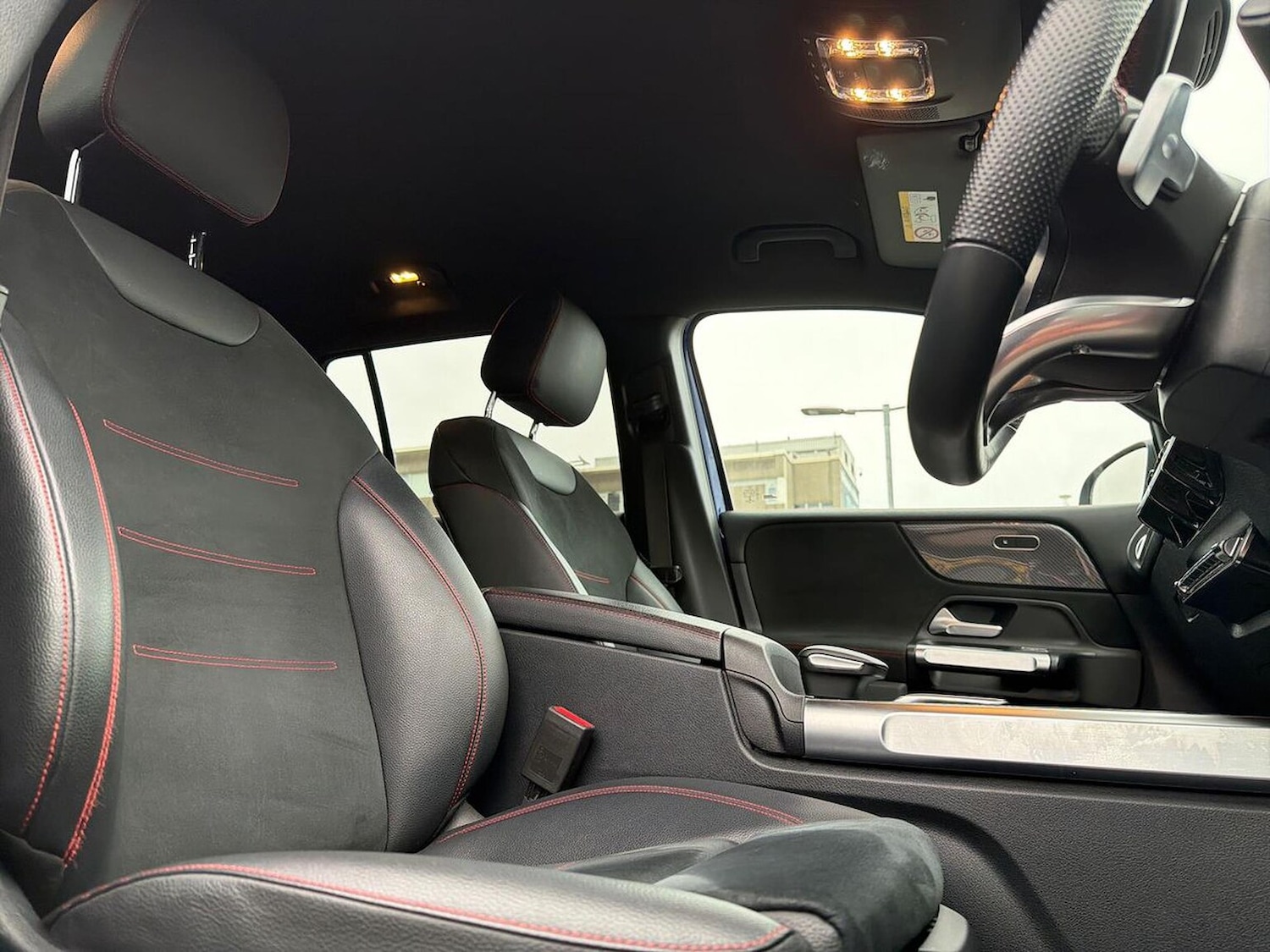 Used Mercedes-Benz GLB 2022 for sale - 76504937: Photo 36