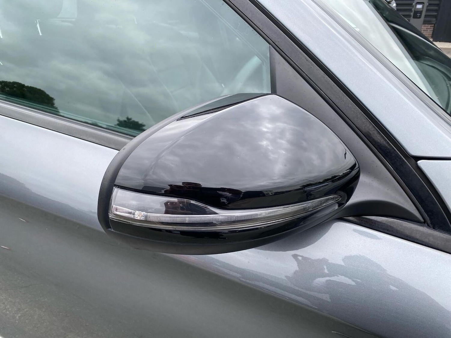 Used Mercedes-Benz GLC 2019 for sale - 76418247: Photo 38