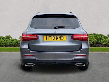 Used Mercedes-Benz GLC 2019 for sale - 76418247: Photo