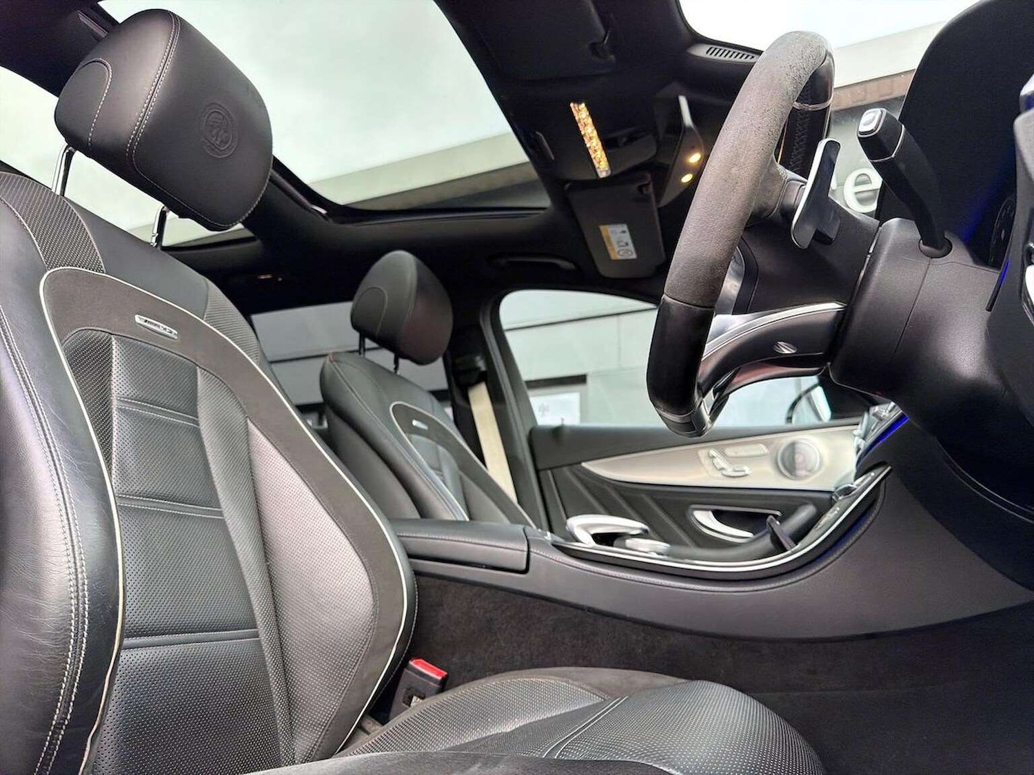 Used Mercedes-Benz E Class 2018 for sale - 77735868: Photo 32