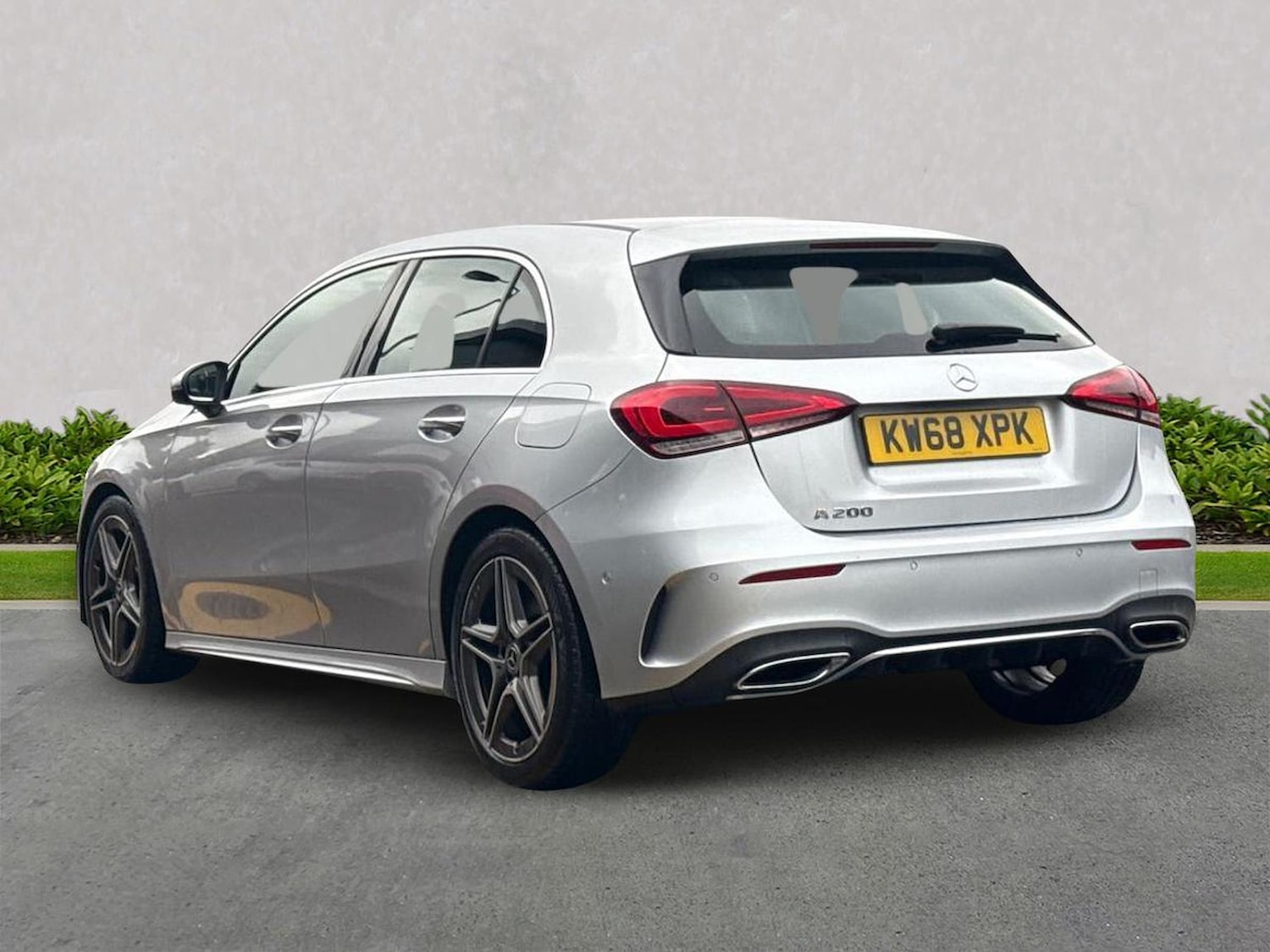 Used Mercedes-Benz A-Class 2018 for sale - 76525820: Photo 2