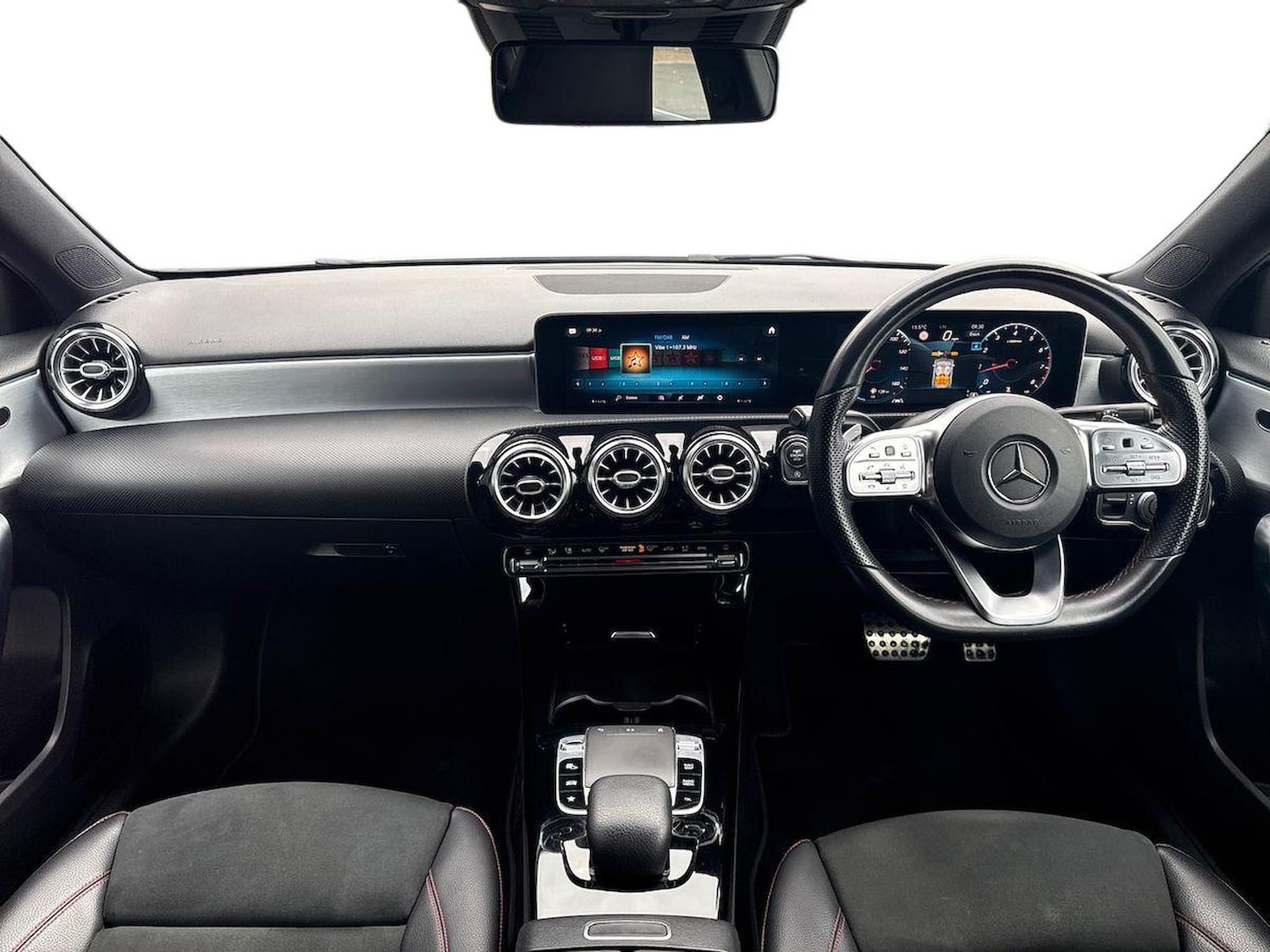 Used Mercedes-Benz A-Class 2018 for sale - 76525820: Photo 8