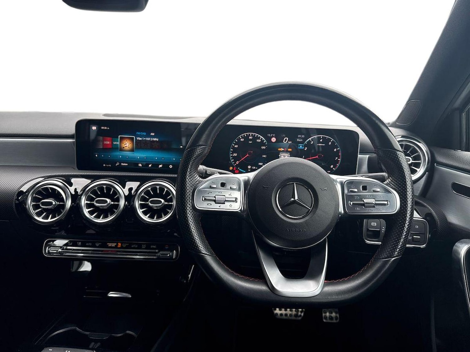 Used Mercedes-Benz A-Class 2018 for sale - 76525820: Photo 9