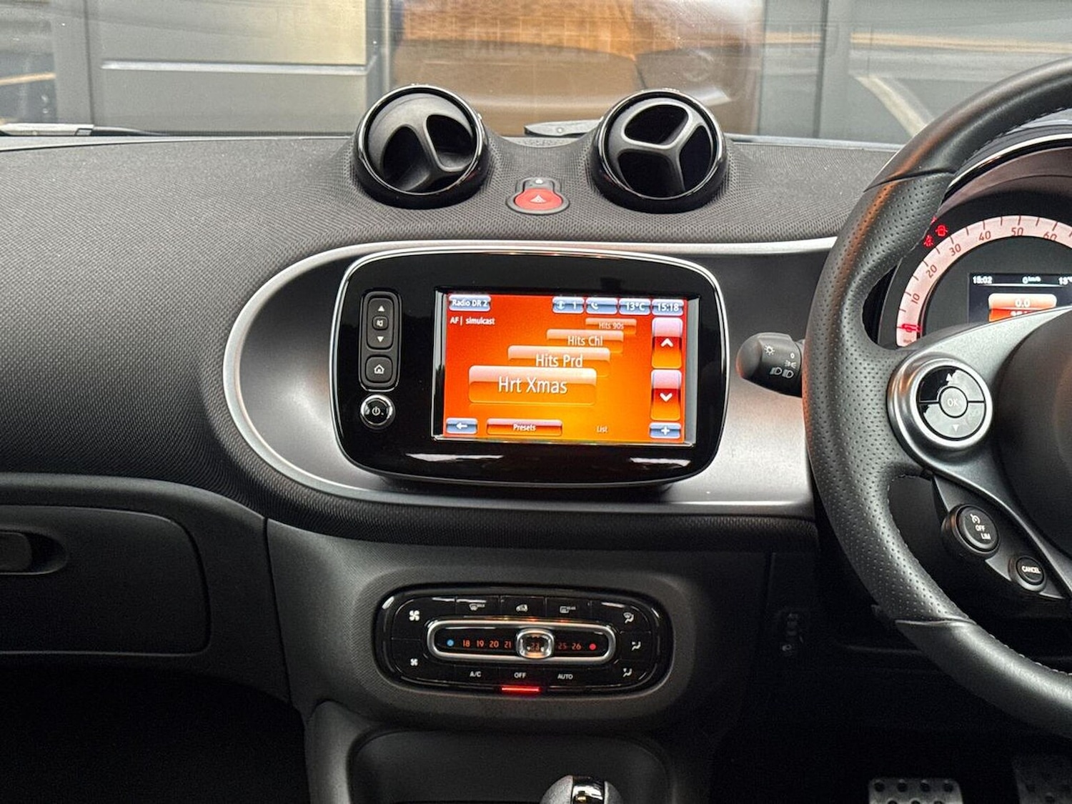 Used smart fortwo 2020 for sale - 76706465: Photo 13