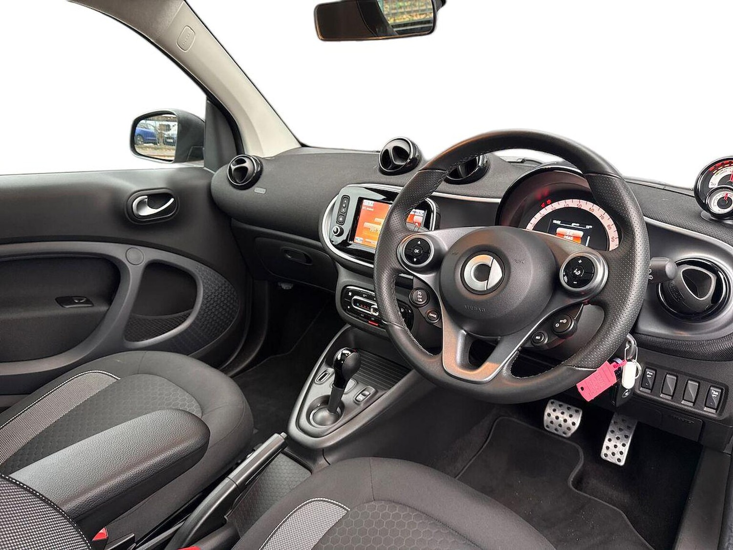 Used smart fortwo 2020 for sale - 76706465: Photo 15