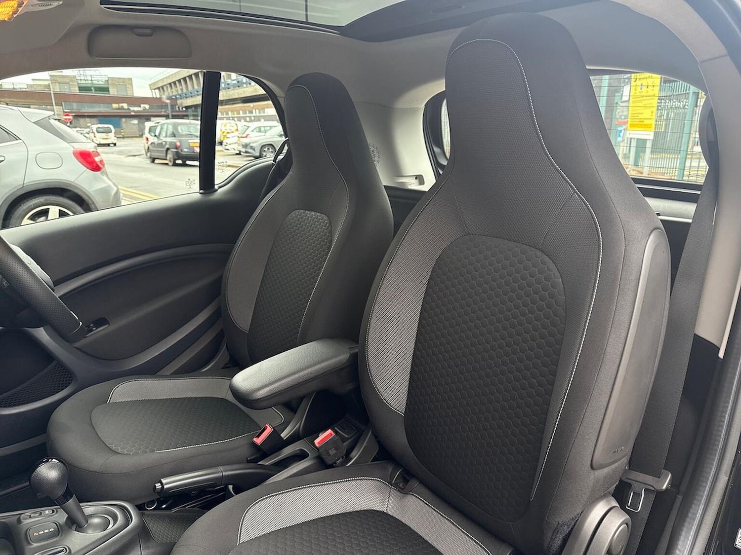 Used smart fortwo 2020 for sale - 76706465: Photo 16