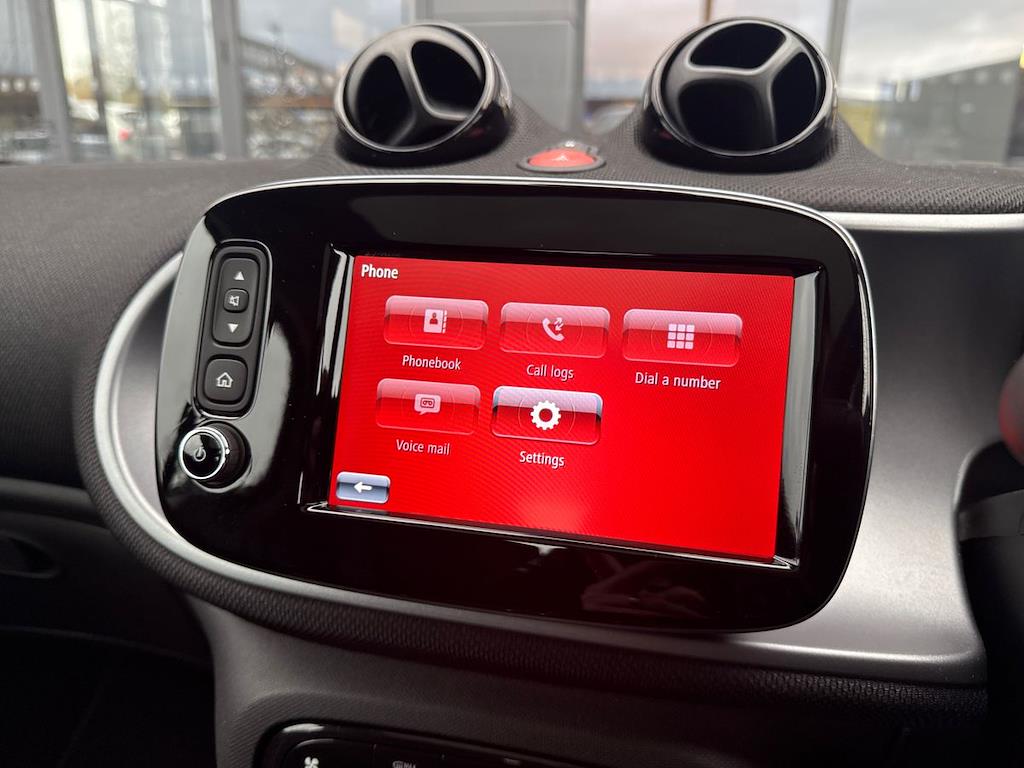 Used smart fortwo 2020 for sale - 76706465: Photo 24