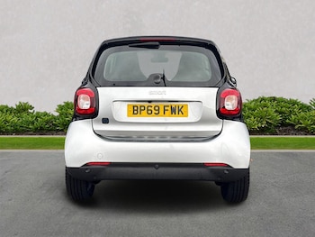 Used smart fortwo 2020 for sale - 76706465: Photo