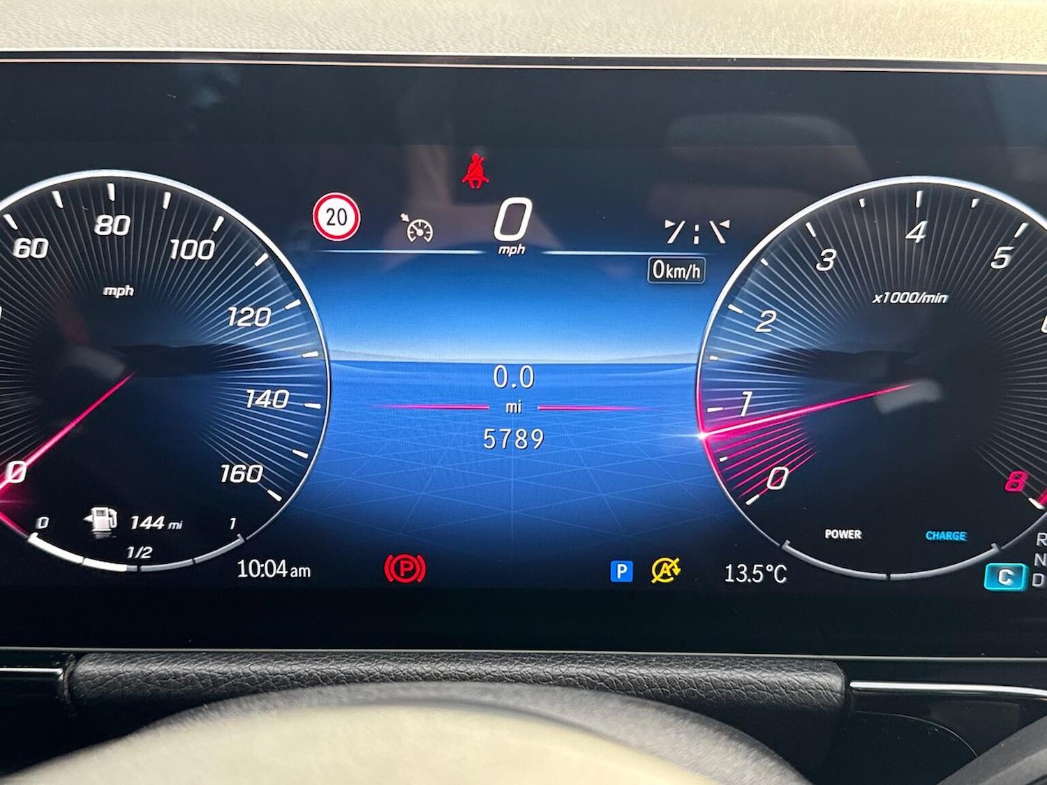 Used Mercedes-Benz GLA 2024 for sale - 76422342: Photo 10