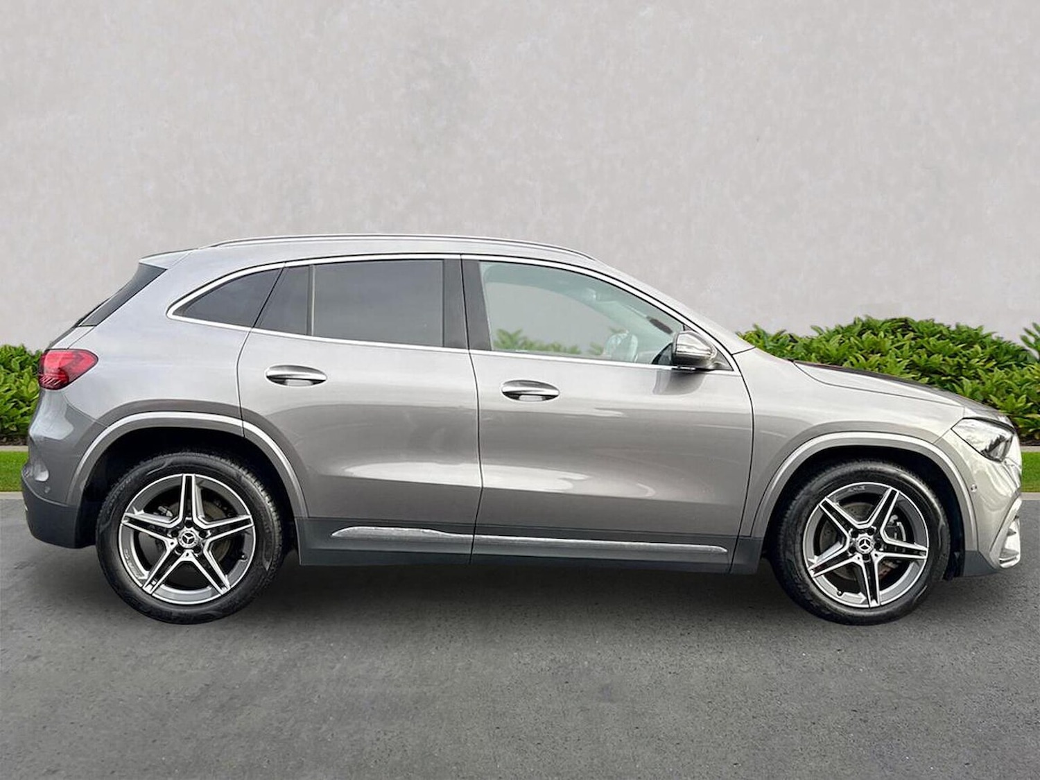 Used Mercedes-Benz GLA 2024 for sale - 76422342: Photo 3