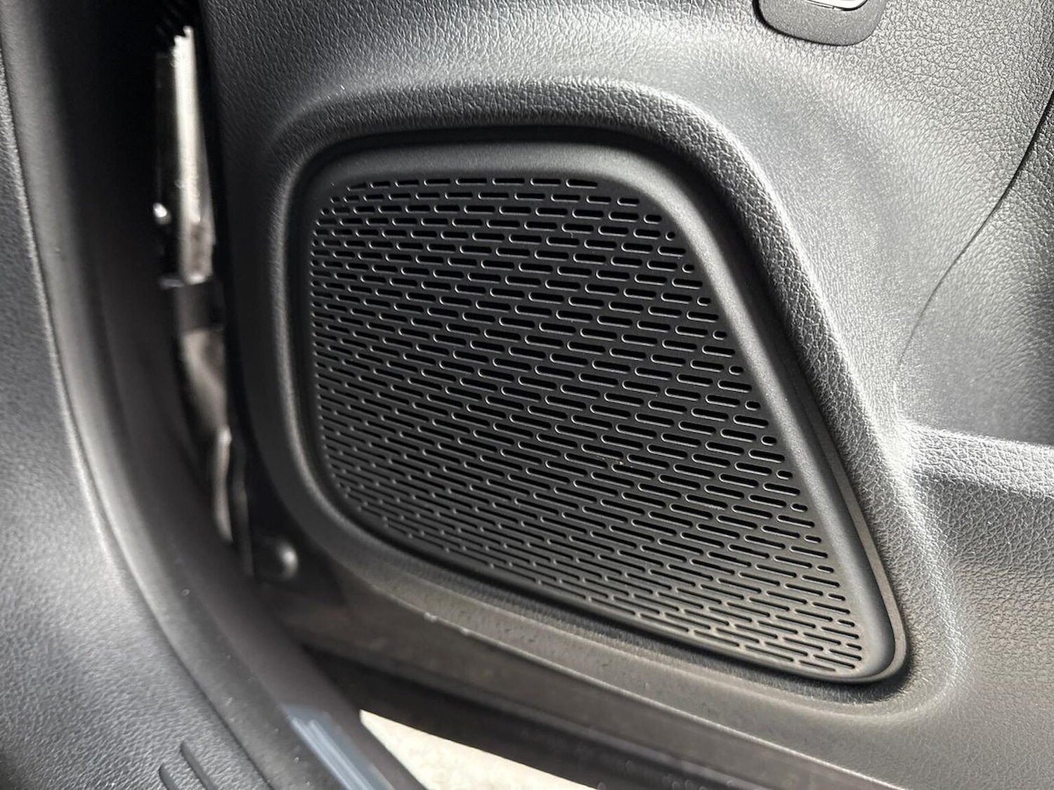 Used Mercedes-Benz GLA 2024 for sale - 76422342: Photo 31