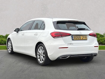 Used Mercedes-Benz A-Class 2018 for sale - 76243904: Photo 2