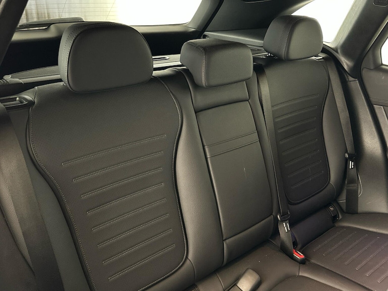 Used Mercedes-Benz GLC 2024 for sale - 76422340: Photo 7