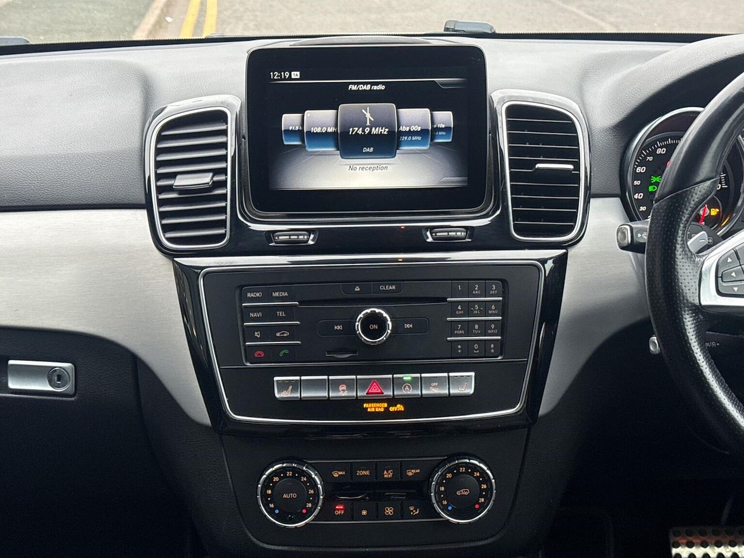 Used Mercedes-Benz GLE 2018 for sale - 77023423: Photo 15