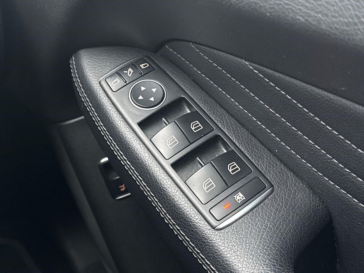 Used Mercedes-Benz GLE 2018 for sale - 77023423: Photo 23