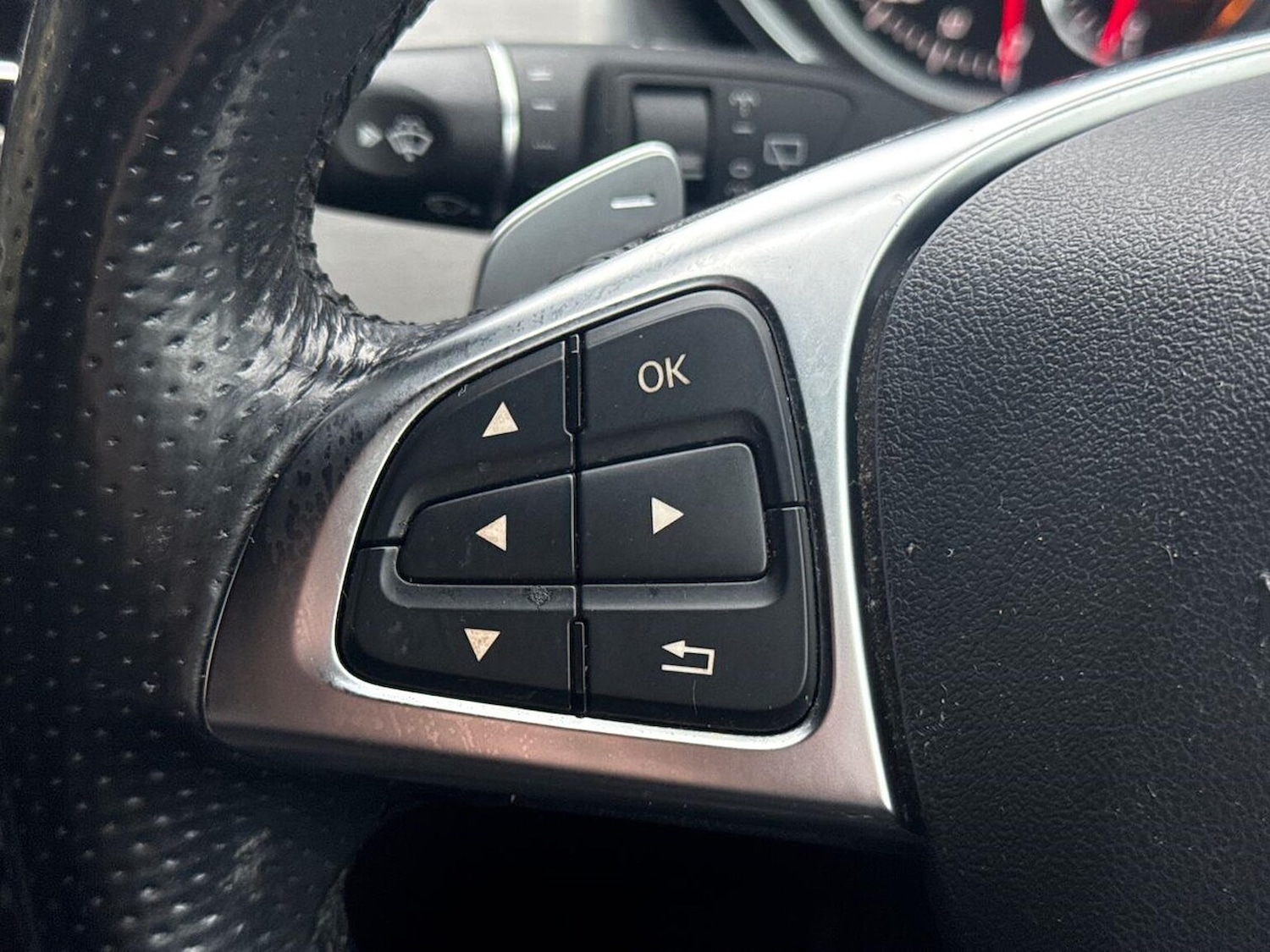 Used Mercedes-Benz GLE 2018 for sale - 77023423: Photo 28