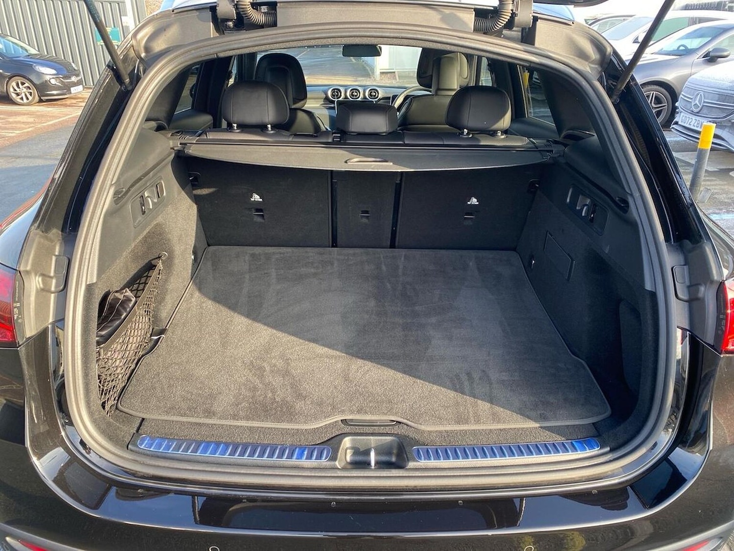 Used Mercedes-Benz GLC 2023 for sale - 77003644: Photo 19