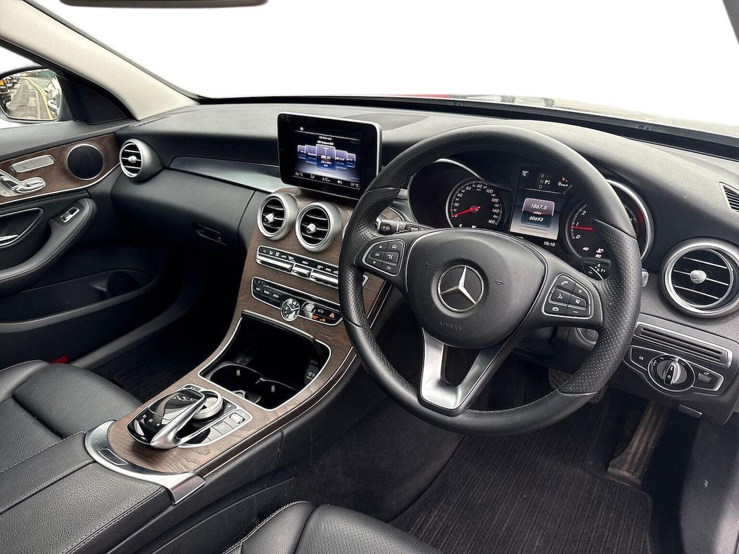 Used Mercedes-Benz C Class 2015 for sale - 76403416: Photo 15