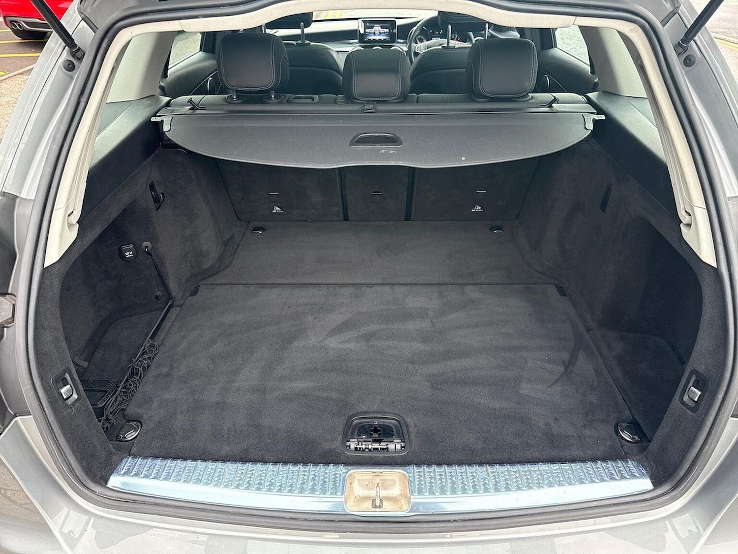 Used Mercedes-Benz C Class 2015 for sale - 76403416: Photo 17