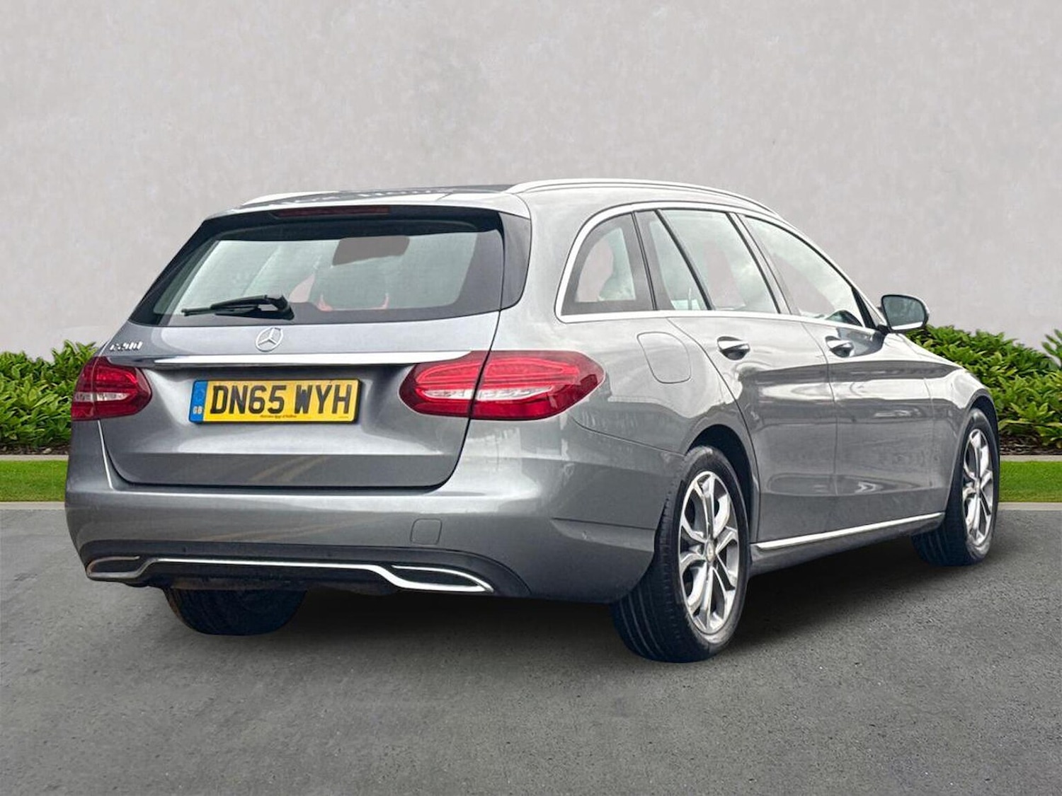 Used Mercedes-Benz C Class 2015 for sale - 76403416: Photo 18