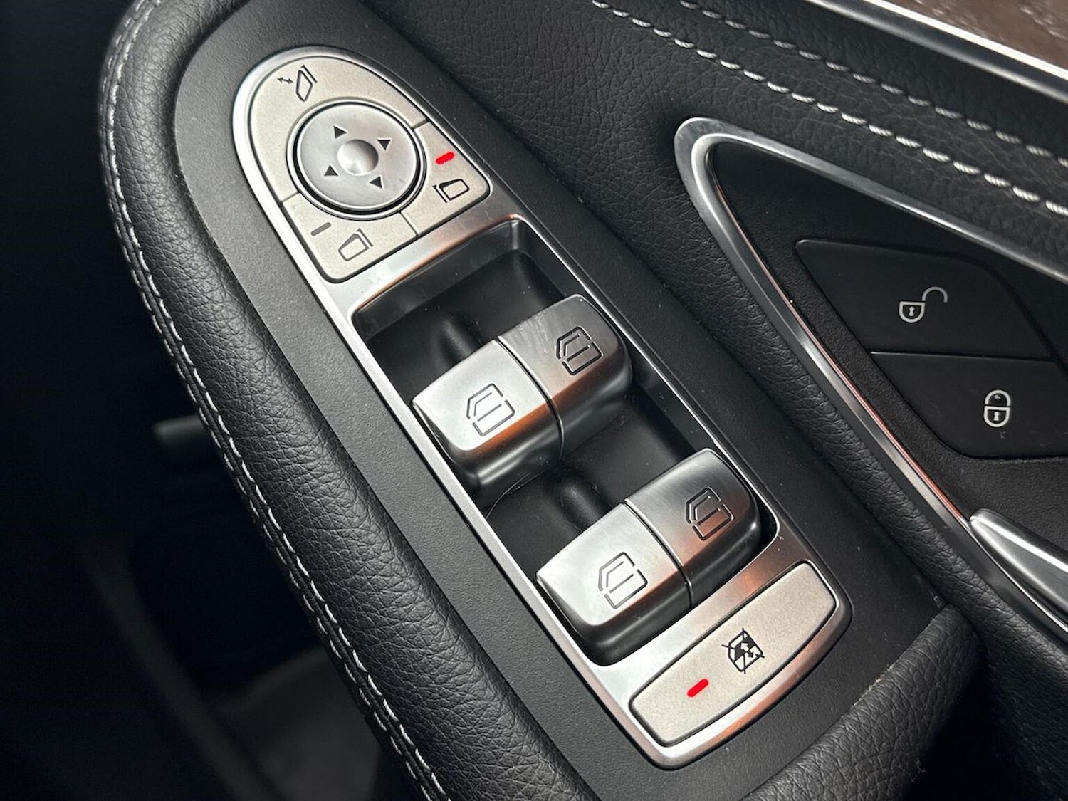 Used Mercedes-Benz C Class 2015 for sale - 76403416: Photo 21