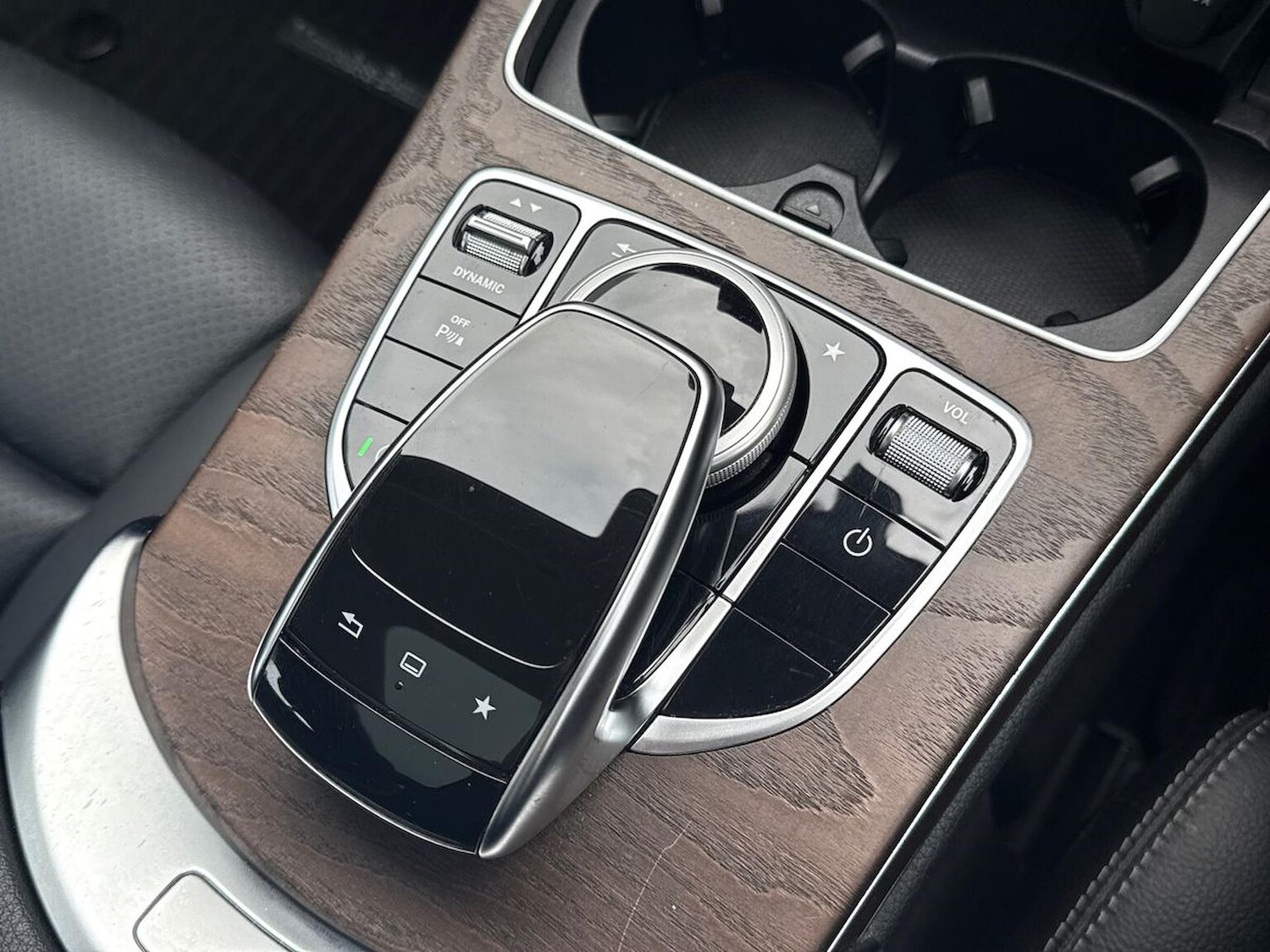 Used Mercedes-Benz C Class 2015 for sale - 76403416: Photo 32