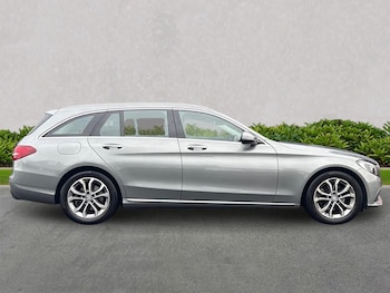 Used Mercedes-Benz C Class 2015 for sale - 76403416: Photo