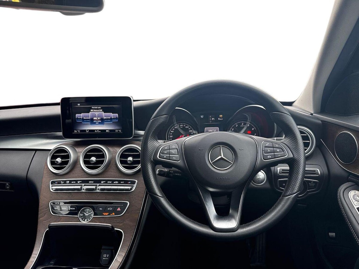 Used Mercedes-Benz C Class 2015 for sale - 76403416: Photo 9