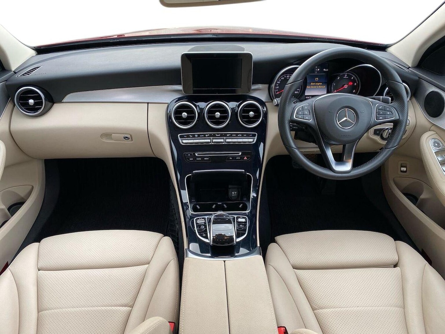 Used Mercedes-Benz C Class 2017 for sale - 76422327: Photo 8