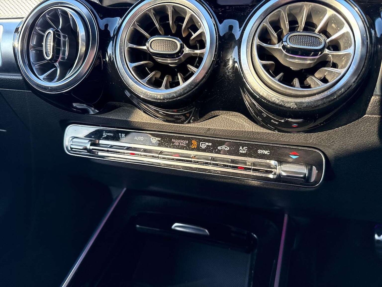 Used Mercedes-Benz GLB 2023 for sale - 77572926: Photo 12