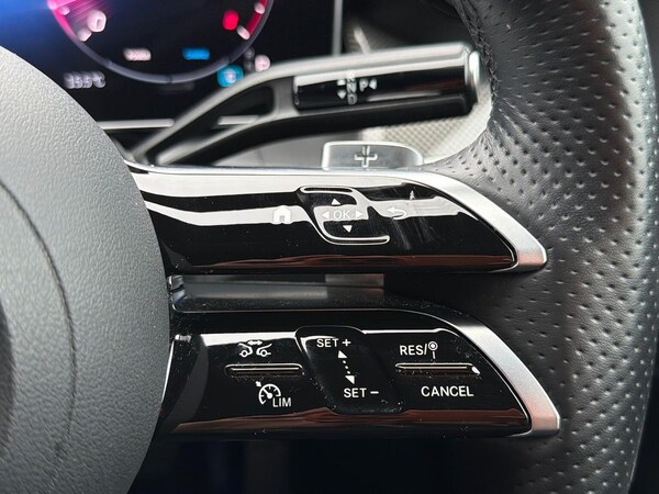 Used Mercedes-Benz GLC 2024 for sale - 76134313: Photo 27