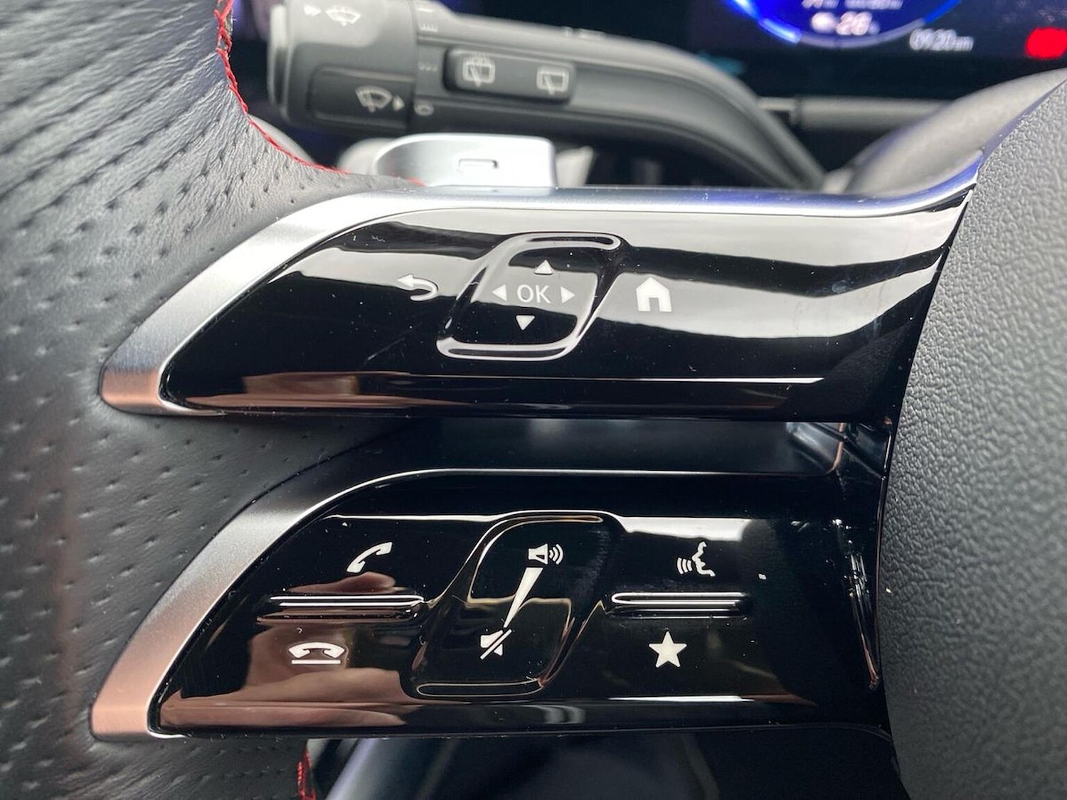 Used Mercedes-Benz EQA 2024 for sale - 76422331: Photo 26