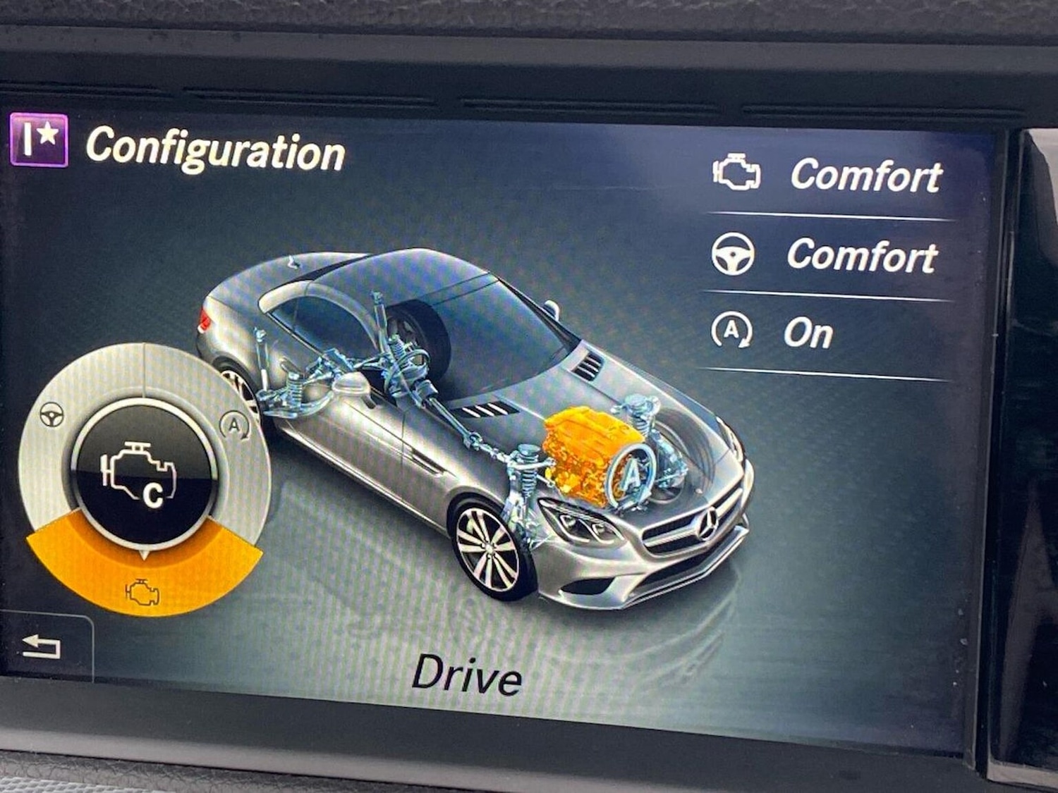 Used Mercedes-Benz SLC 2017 for sale - 76305389: Photo 12