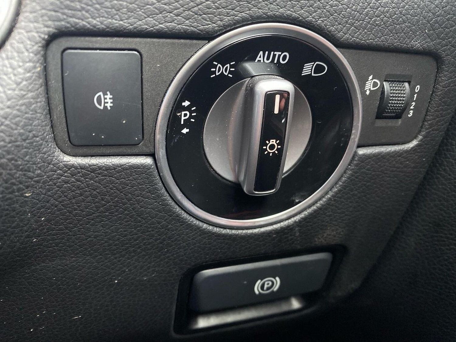 Used Mercedes-Benz SLC 2017 for sale - 76305389: Photo 22
