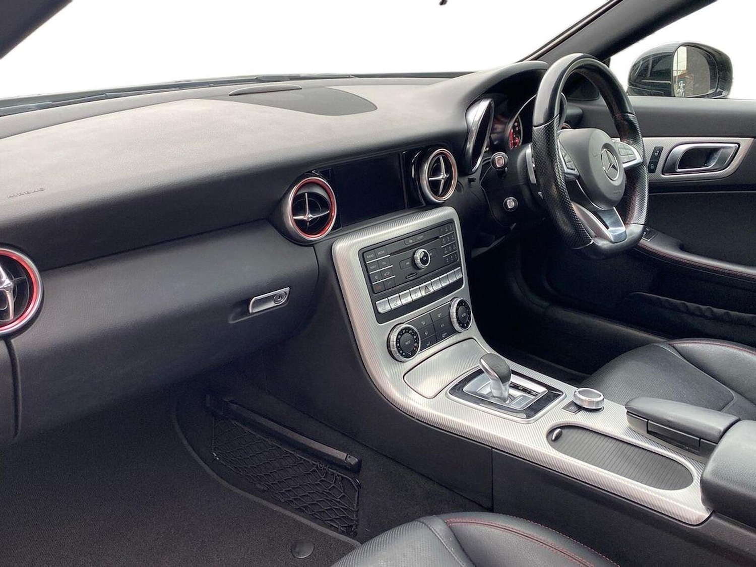 Used Mercedes-Benz SLC 2017 for sale - 76305389: Photo 7
