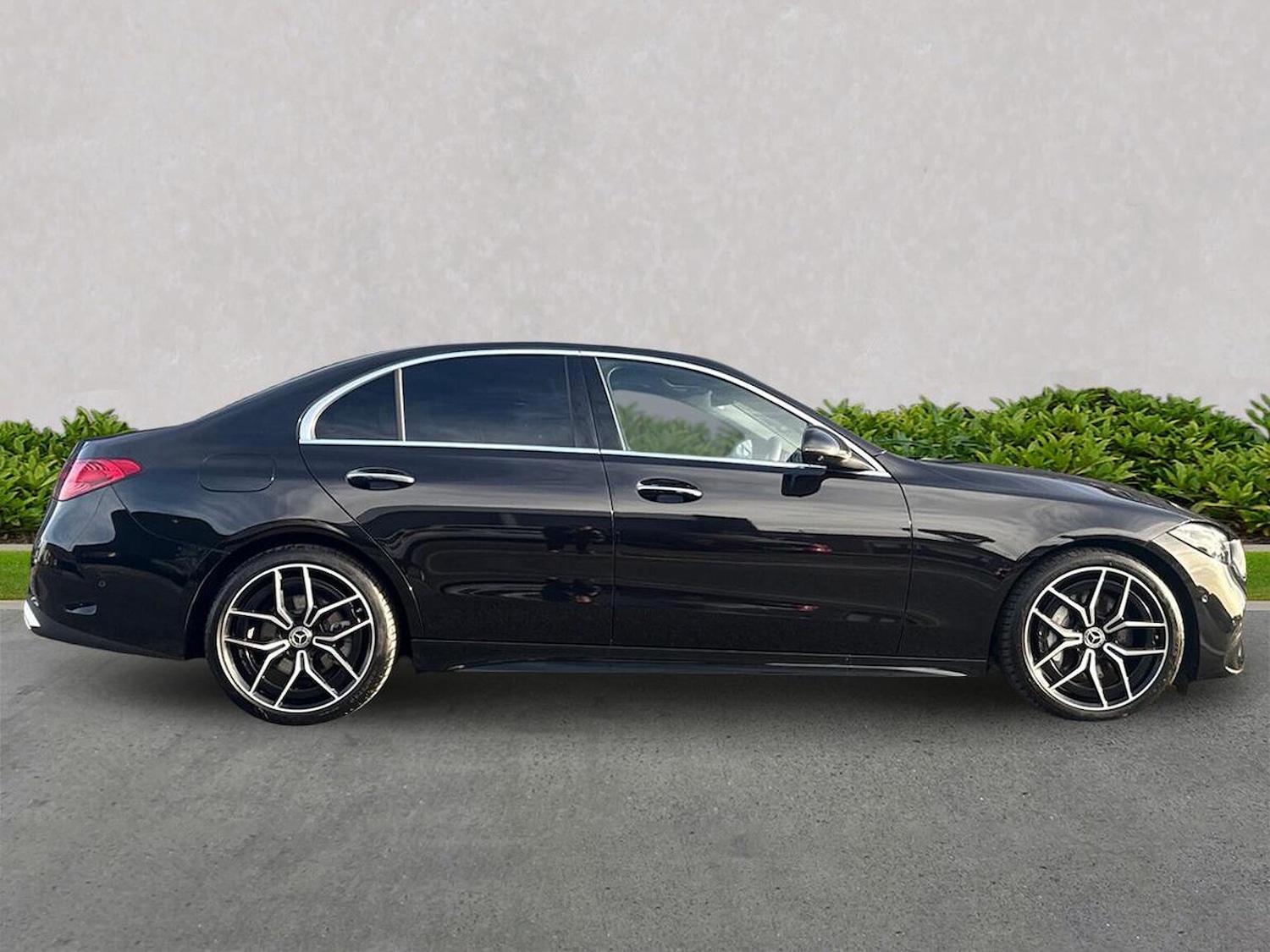 Used Mercedes-Benz C Class 2024 for sale - 76391736: Photo 3