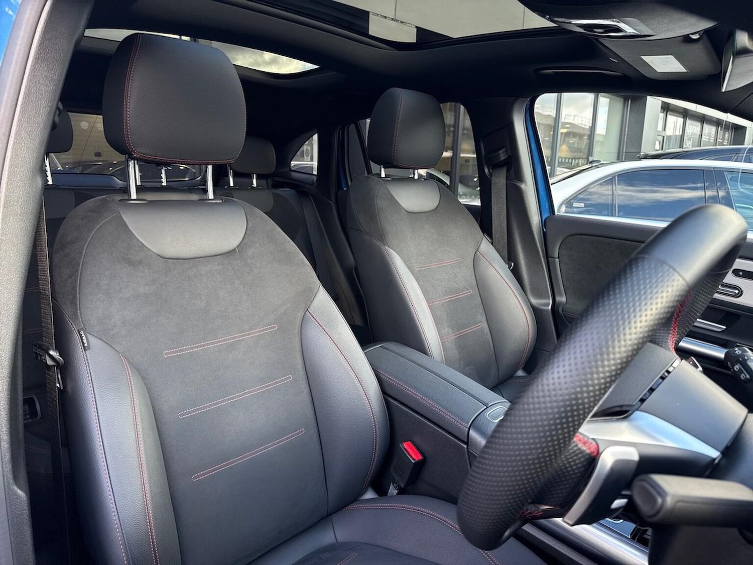 Used Mercedes-Benz GLA 2024 for sale - 76863977: Photo 40