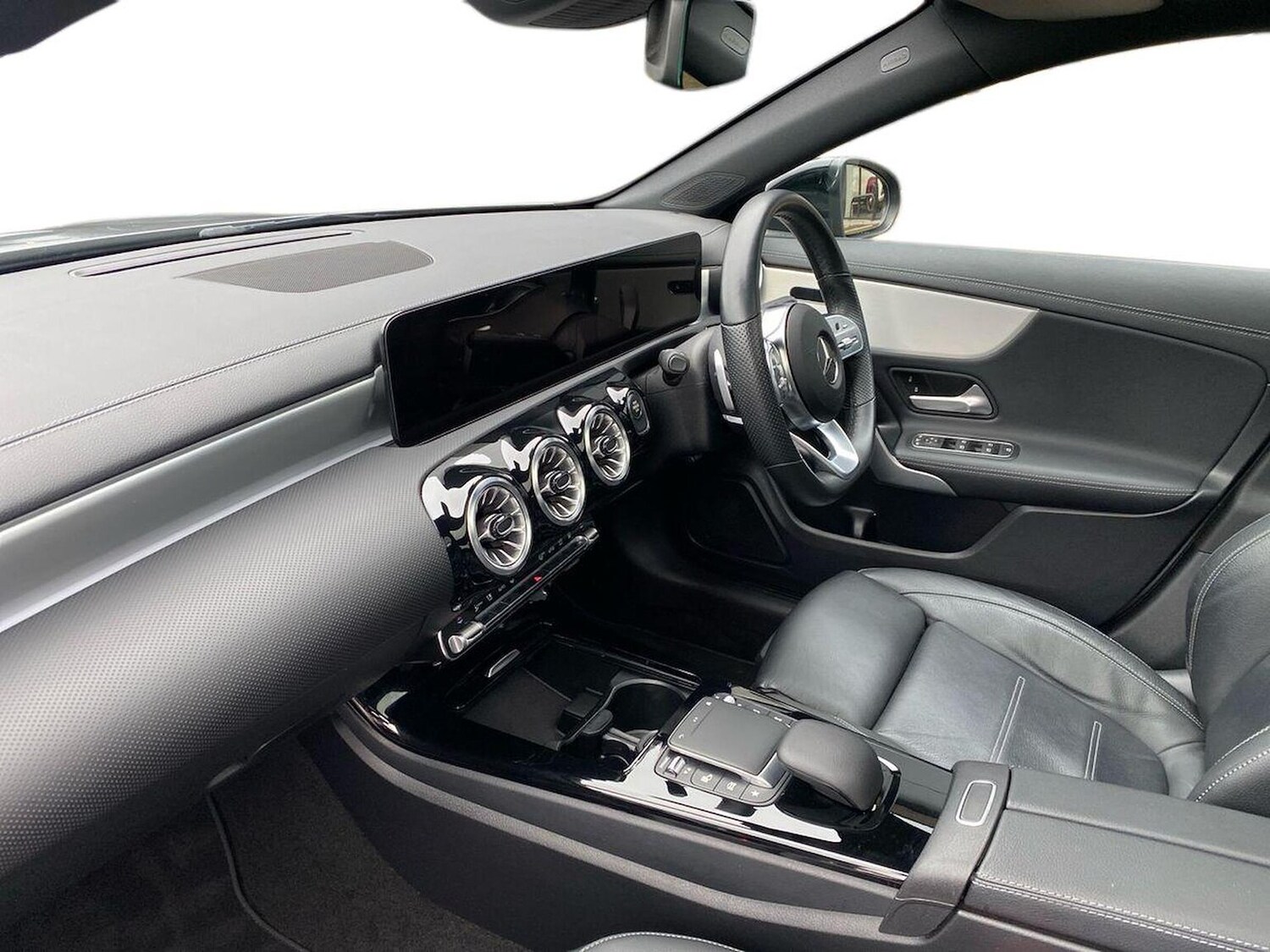 Used Mercedes-Benz CLA 2022 for sale - 76863985: Photo 7