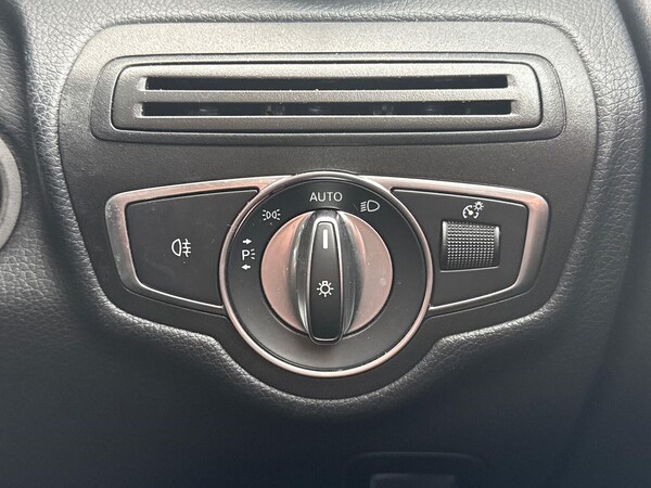 Used Mercedes-Benz GLC 2020 for sale - 76142961: Photo 22