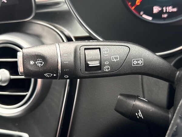 Used Mercedes-Benz GLC 2020 for sale - 76142961: Photo 28