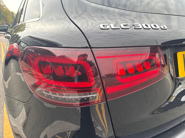 Used Mercedes-Benz GLC 2020 for sale - 76142961: Photo 35