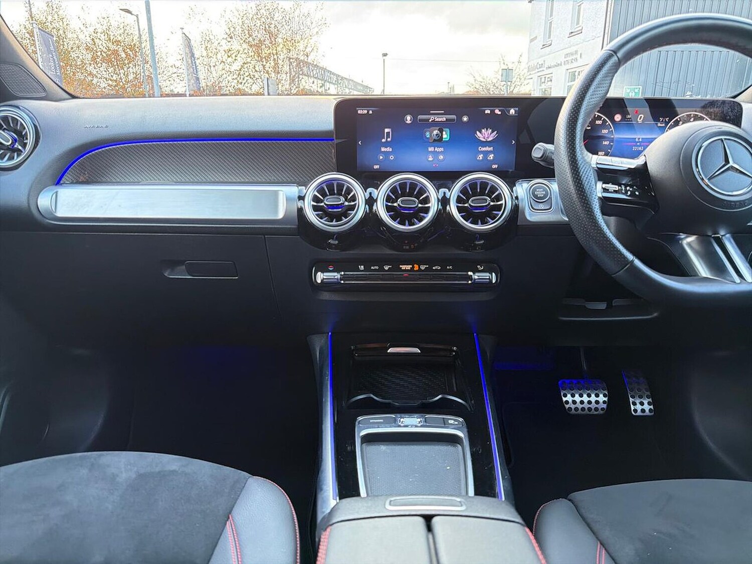 Used Mercedes-Benz GLB 2024 for sale - 76490518: Photo 15