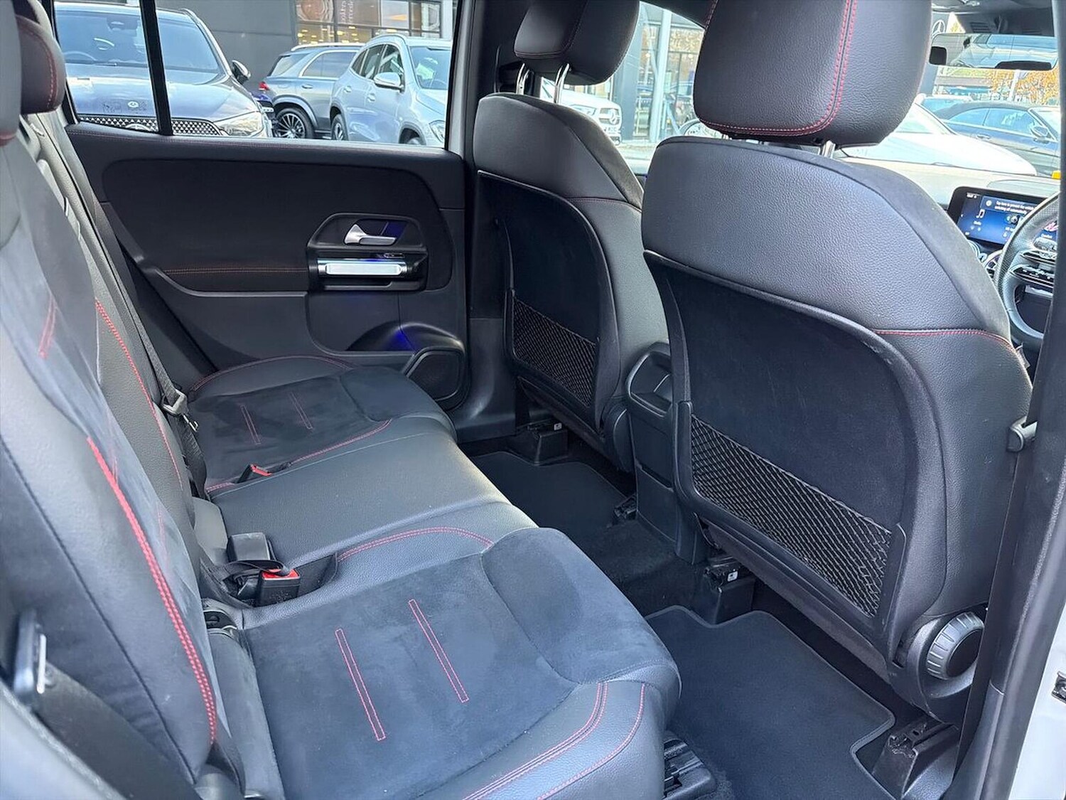 Used Mercedes-Benz GLB 2024 for sale - 76490518: Photo 18