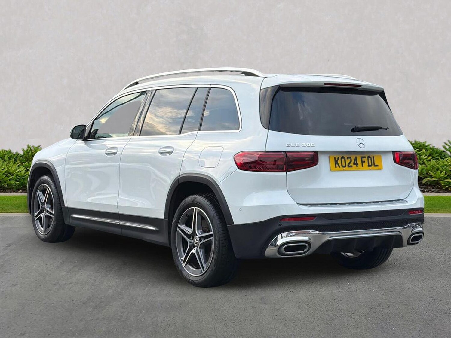 Used Mercedes-Benz GLB 2024 for sale - 76490518: Photo 2