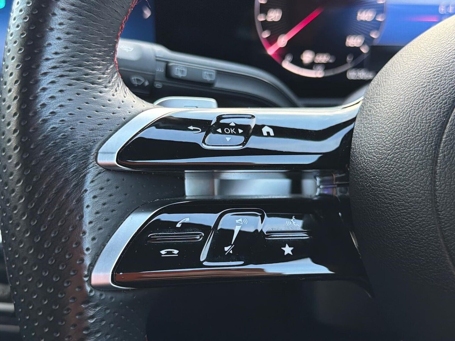 Used Mercedes-Benz GLB 2024 for sale - 76490518: Photo 28