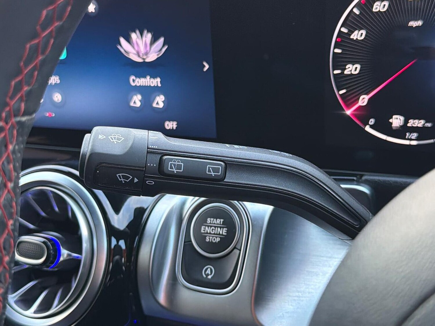 Used Mercedes-Benz GLB 2024 for sale - 76490518: Photo 30