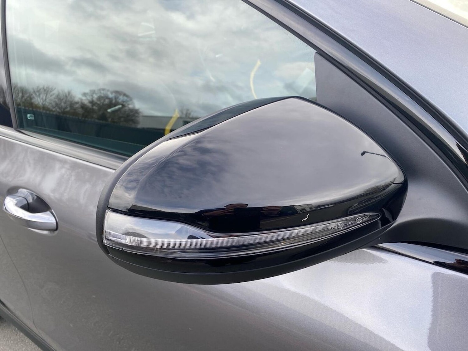 Used Mercedes-Benz GLA 2021 for sale - 76526123: Photo 38