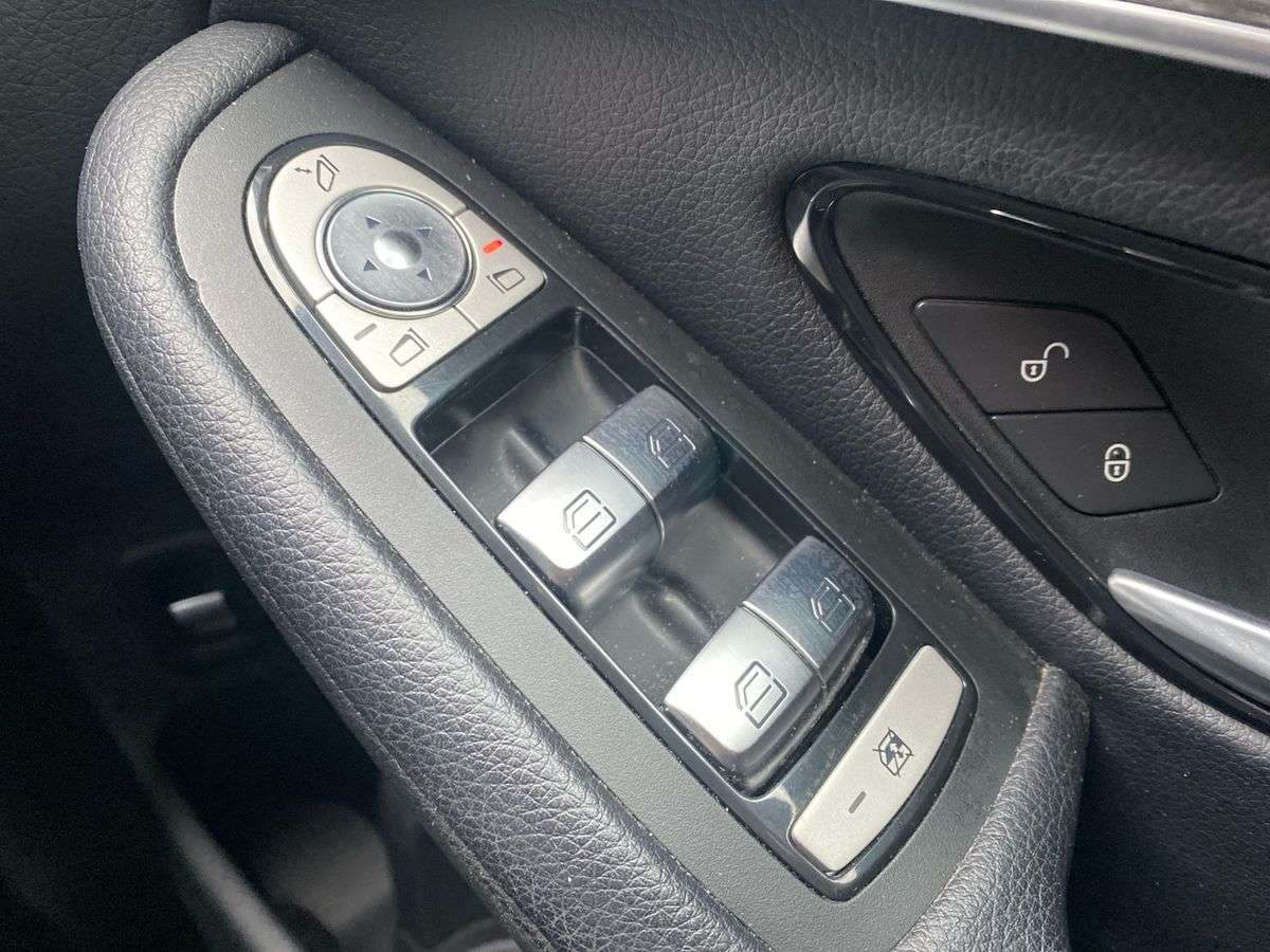 Used Mercedes-Benz GLC 2018 for sale - 78193058: Photo 21