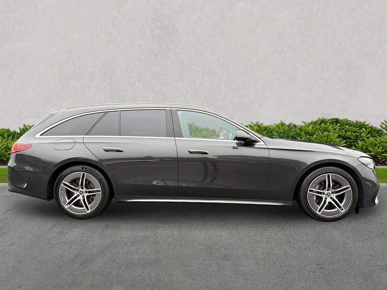 Used Mercedes-Benz E Class 2024 for sale - 78064472: Photo 3